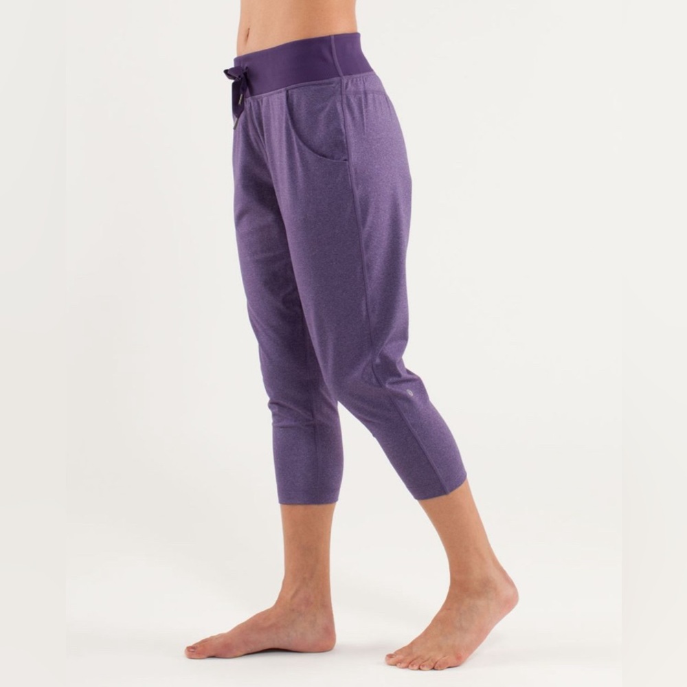 Lululemon Free Fall Crop